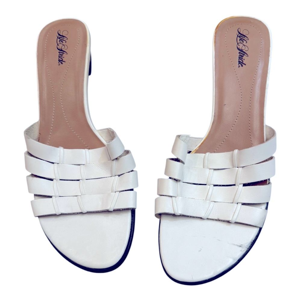 🆕Life Stride Women's white open woven leather Mules with small block heel size 9